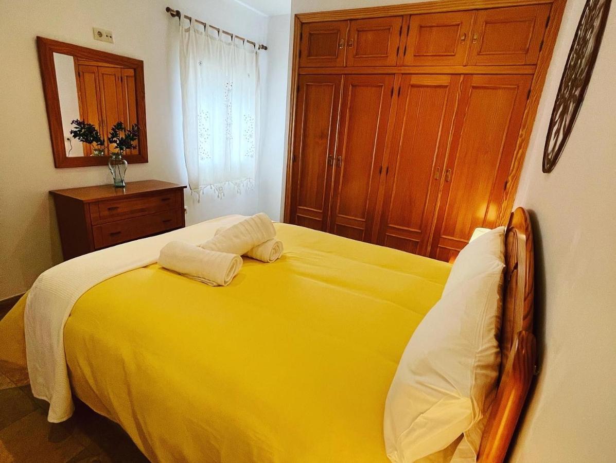 Apartamentos Colon Pondos לינארס מראה חיצוני תמונה