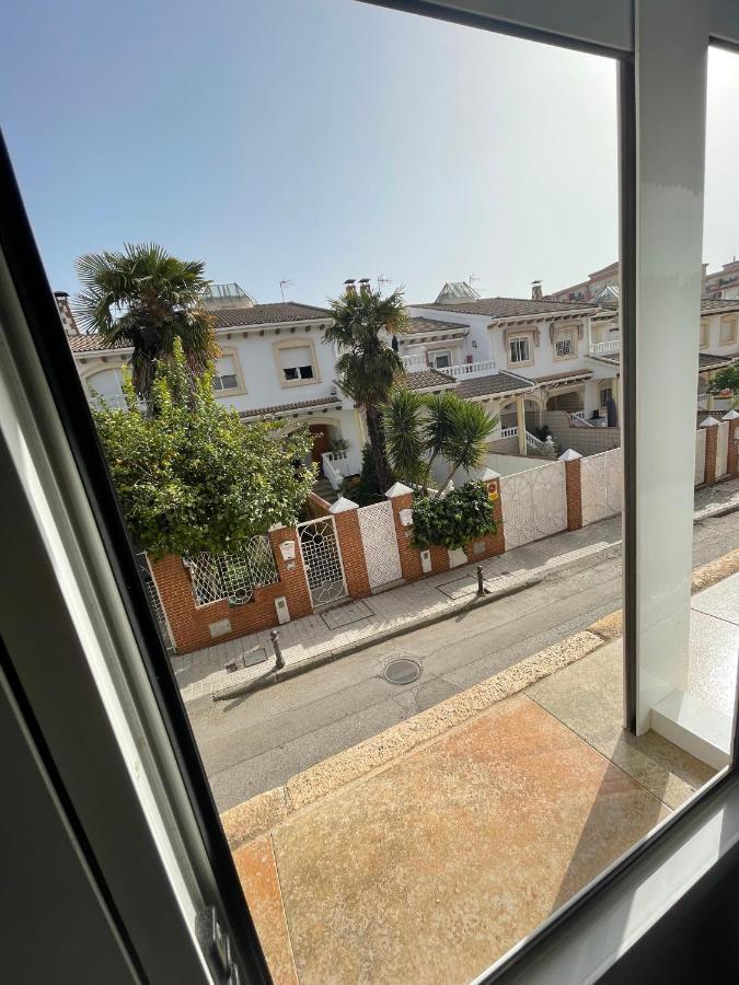 Apartamentos Colon Pondos לינארס מראה חיצוני תמונה